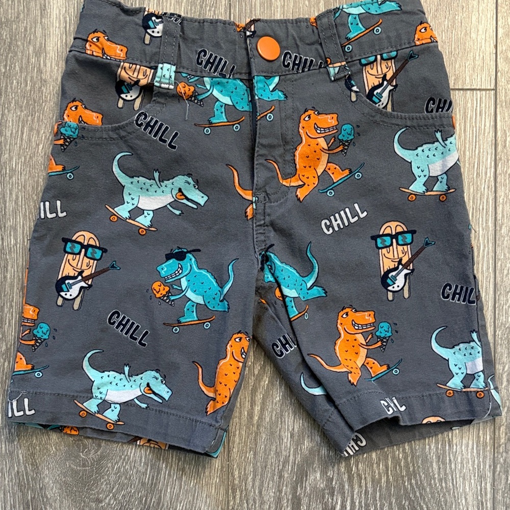 Chill Dinosaur Print Kids Shorts - Gray